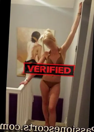Adrienne Sex Prostituierte Neufchateau