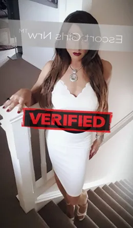 Veronica tits Prostituta Moura