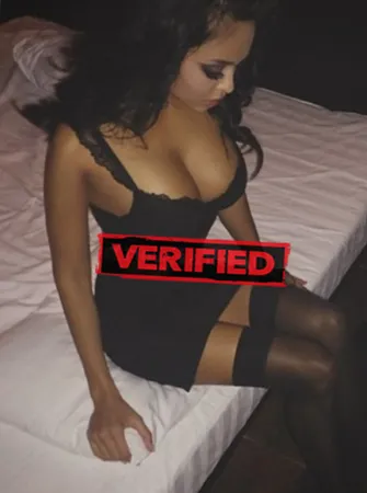 Adrienne sexmachine Prostitute Elancourt